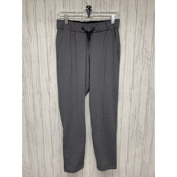 lululemon athletica Pants - Womens Size 4 Lululemon On The Fly Grey Pants EUC